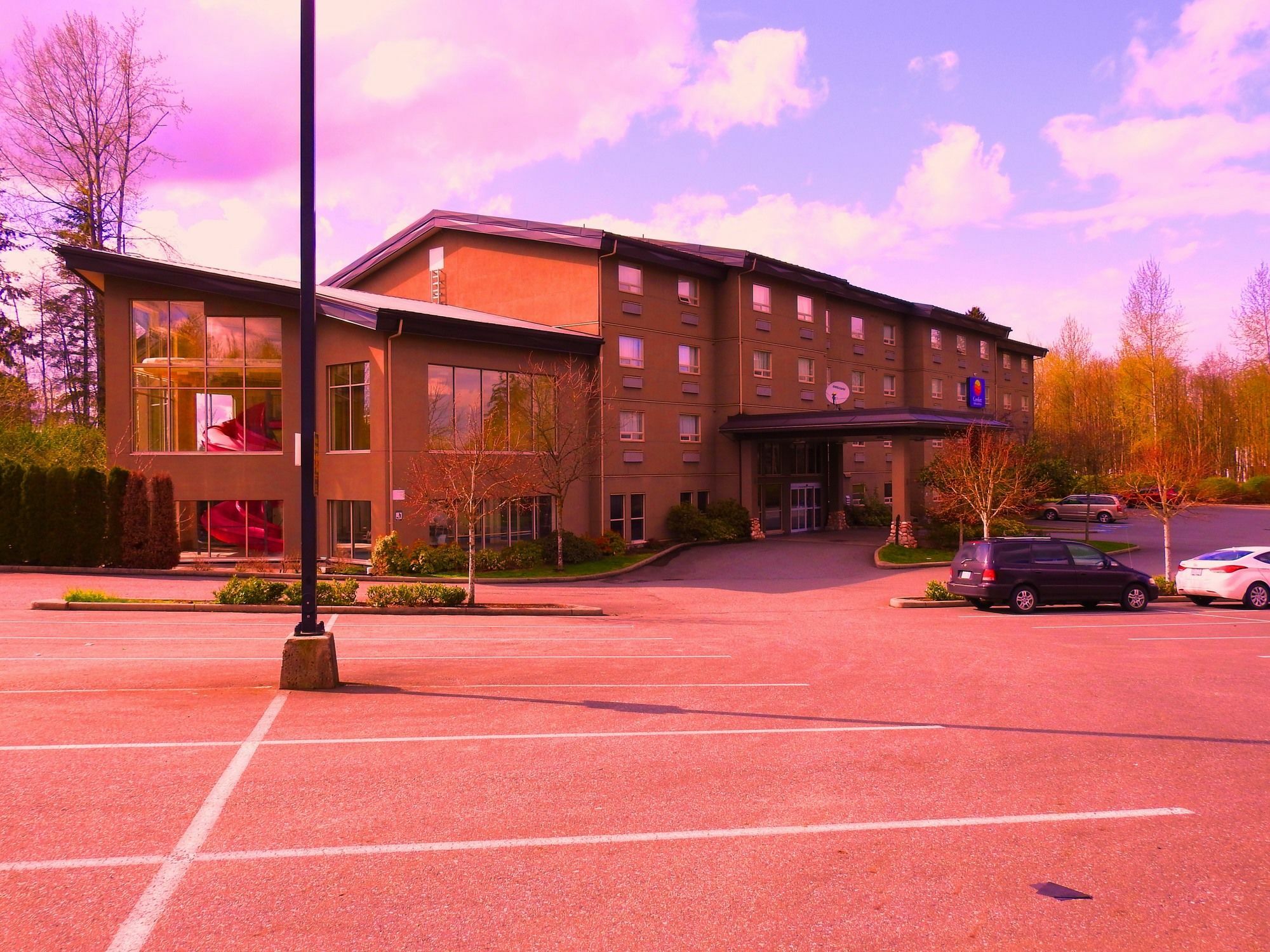 Comfort Inn & Suites Langley Exterior foto